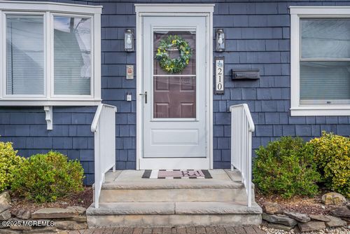 210 Midway Ave, Seaside Park, NJ, 08752-2039 | Card Image