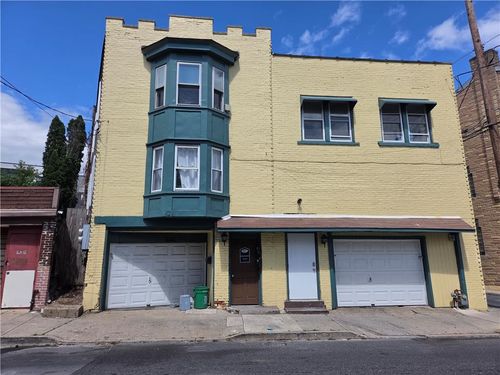 3-927 Jackson St, Allentown, PA, 18102-4939 | Card Image
