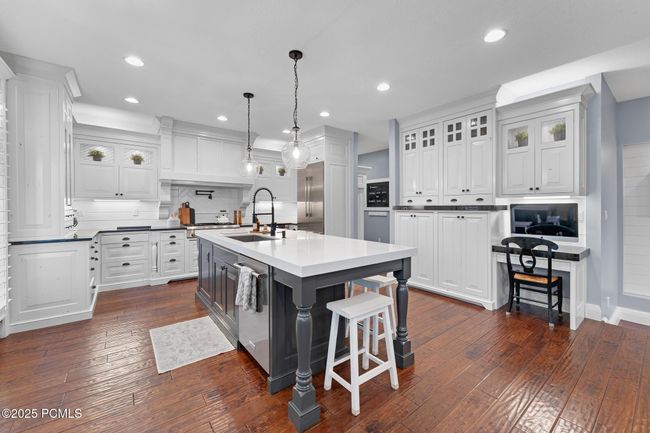 5982 N Rollins Ranch Rd, Home with 5 bedrooms, 3 bathrooms and null parking in Morgan UT | Image 12
