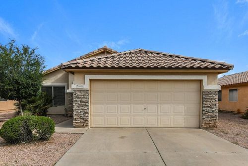 8706 E Capri Ave, Mesa, AZ, 85208-8207 | Card Image