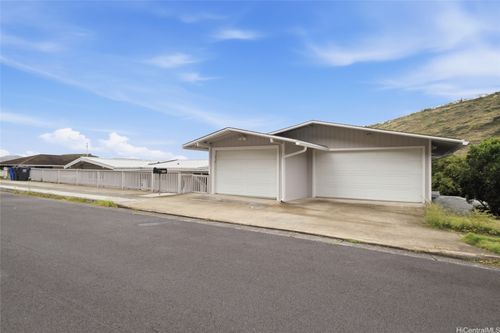 920 Leighton St, Honolulu, HI, 96821-1753 | Card Image