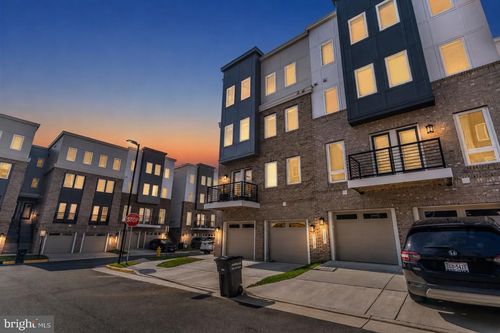 15503 Smoke Box Way, WOODBRIDGE, VA, 22191-5589 | Card Image