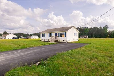 29188 Meadowview Drive, House other with 3 bedrooms, 2 bathrooms and null parking in Waverly VA | Image 2