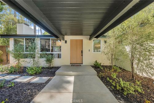 4941 Rigoletto St, Woodland Hills, CA, 91364-2816 | Card Image