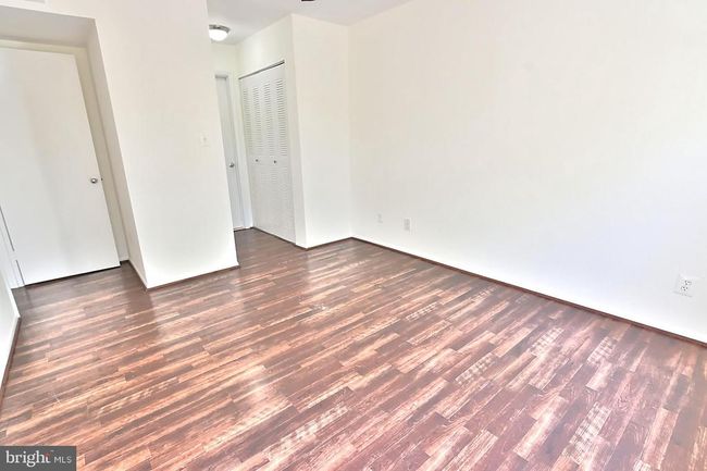 1702 - 1702 Ascot Way, Condo with 2 bedrooms, 2 bathrooms and null parking in RESTON VA | Image 25