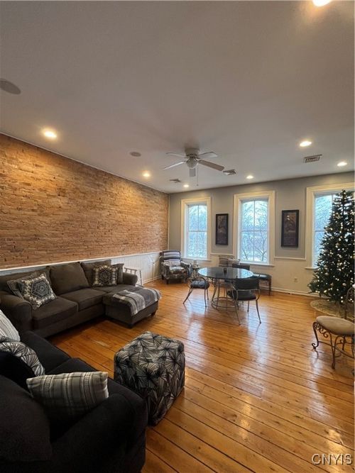 apt-6-2 W Park Row, Clinton, NY, 13323-1549 | Card Image