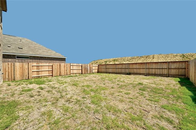 806 Pepperbark Loop, House other with 4 bedrooms, 3 bathrooms and null parking in Buda TX | Image 23