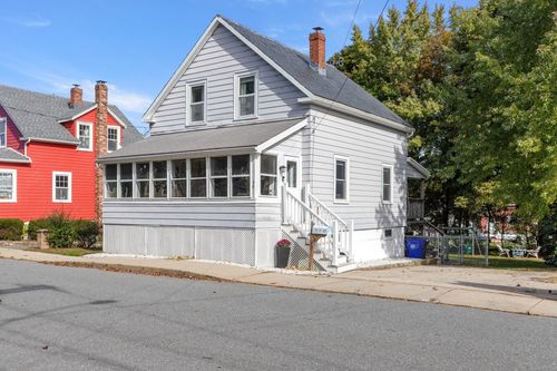 39 Brownville Avenue, Ipswich, MA, 01938 | Card Image