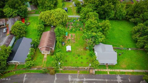1208 & 1/2 Claiborne Street, Johnson City, TN, 37601 | Card Image