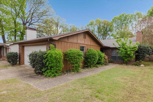 1605 Pickering Drive, Little Rock, AR, 72211 | Card Image