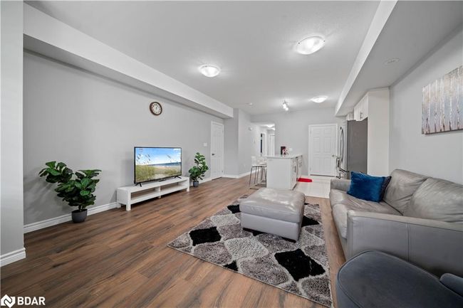 182 Oat Lane, House attached with 2 bedrooms, 2 bathrooms and 1 parking in Kitchener ON | Image 5