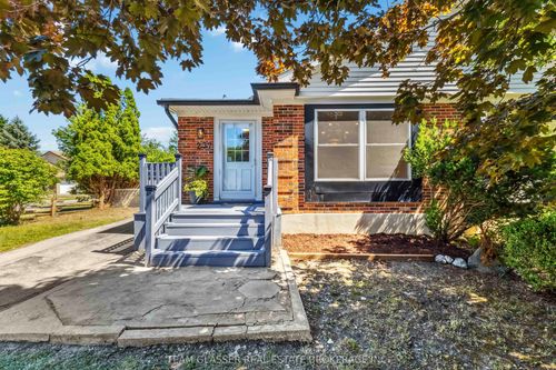 237 Banbury Rd, London, ON, N5Z4M1 | Card Image