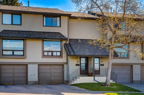 16-5019 46 Ave Sw, Calgary, AB, T3E6R1 | Card Image