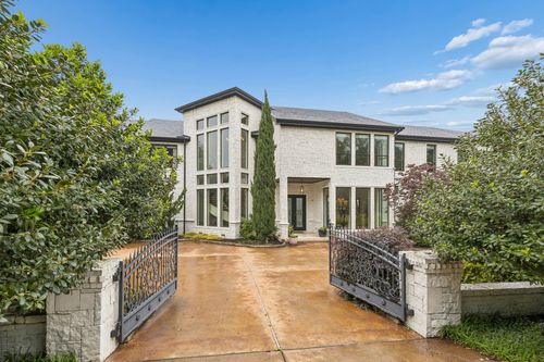 4511 Watauga Rd, Dallas, TX, 75209-1919 | Card Image