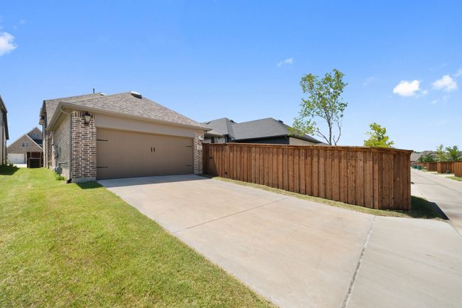 8208 Legacy Trl, House other with 4 bedrooms, 3 bathrooms and null parking in Mckinney TX | Image 27