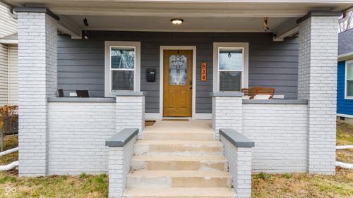 834 Weghorst St, Indianapolis, IN, 46203-2737 | Card Image