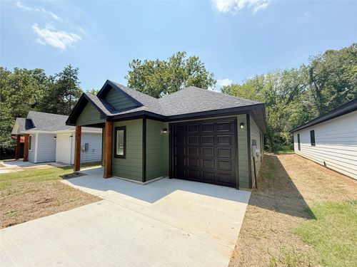 1903 S Lamar Ave, Denison, TX, 75021-6734 | Card Image