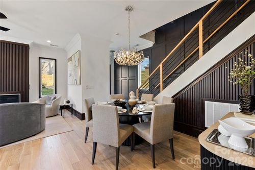 2117 Lombardy Cir, Charlotte, NC, 28203-6061 | Card Image