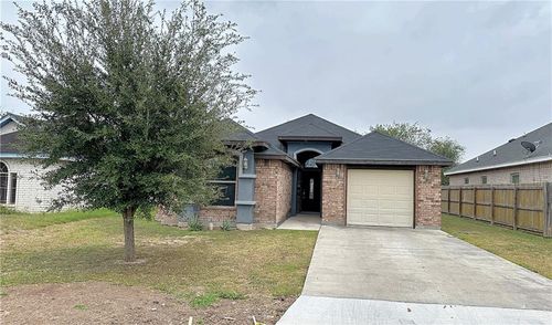 818 N 7th St, Alamo, TX, 78516-2510 | Card Image