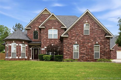 1308 Carter Ave, Wagoner, OK, 74467-7034 | Card Image