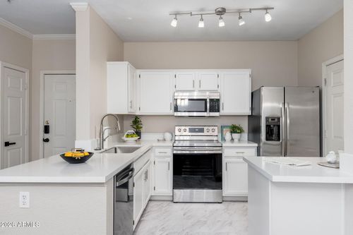 3112-5401 E Van Buren St, Phoenix, AZ, 85008-3497 | Card Image