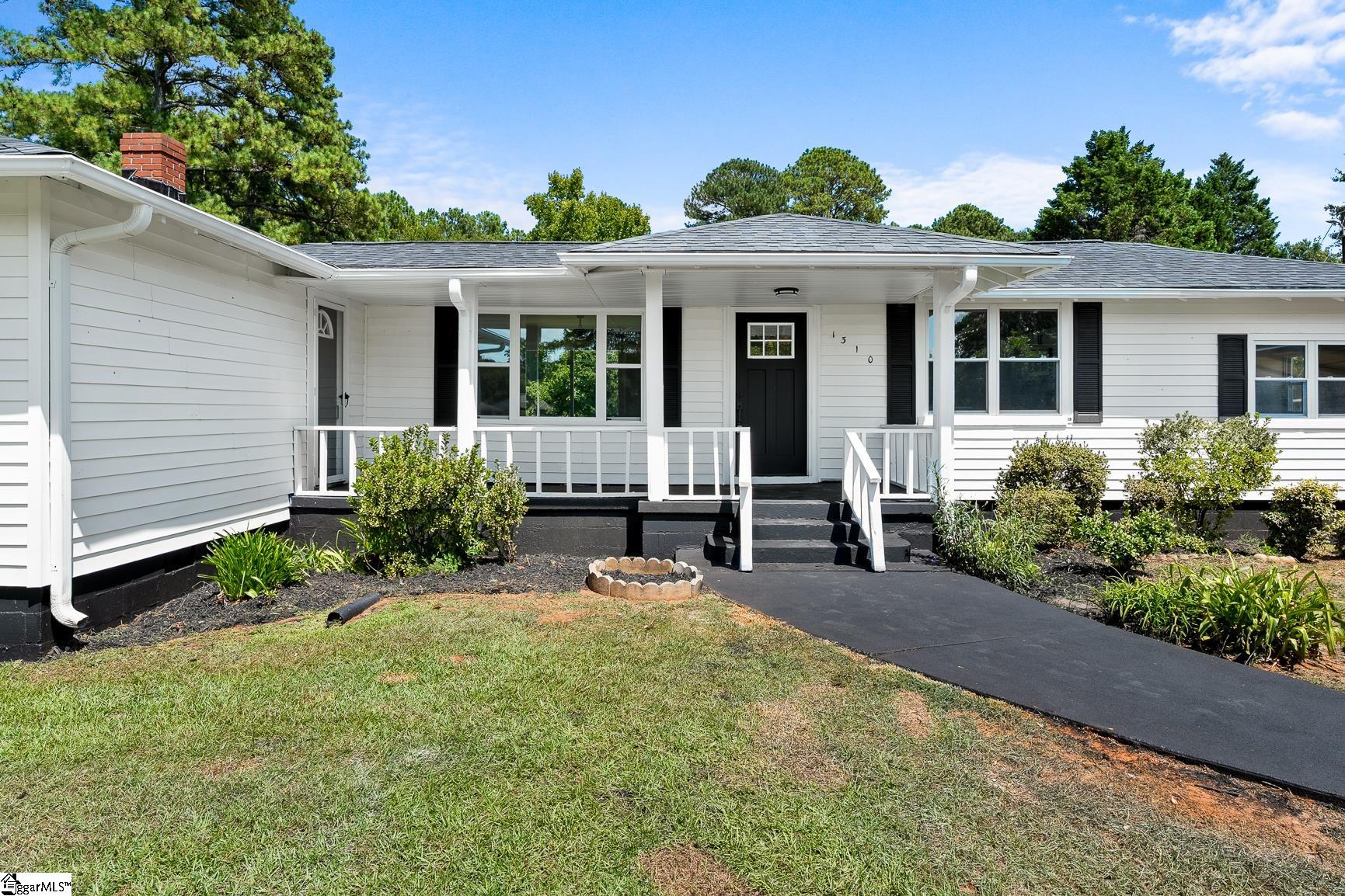Residential in Anderson