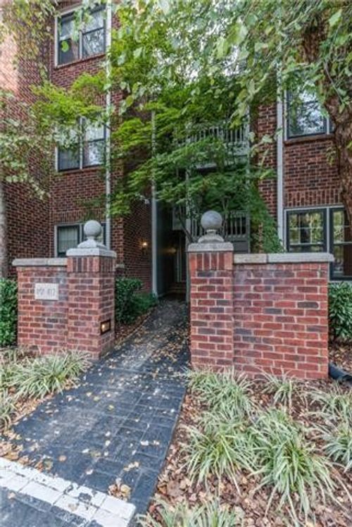 405 Ashlawn Ct, Nashville, TN, 37215-6136 | Card Image