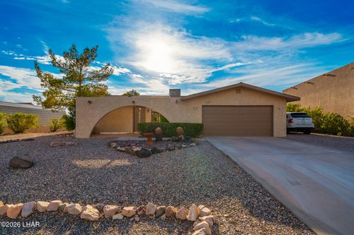 585 Aloha Dr, Lake Havasu City, AZ, 86406-4556 | Card Image
