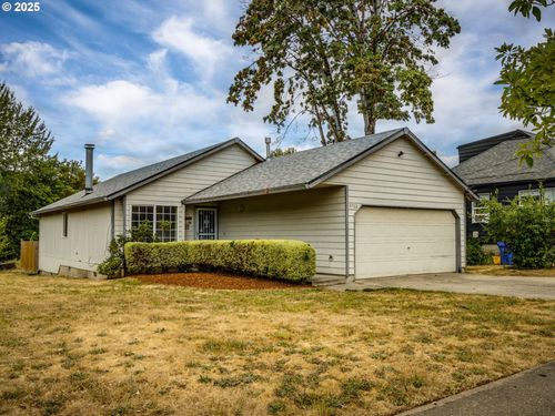 9702 N Edison St, Portland, OR, 97203-1407 | Card Image