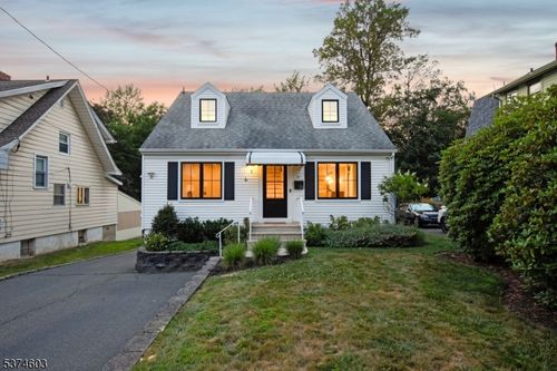 25 Ferndale Rd, North Caldwell, NJ, 07006-3916 | Card Image