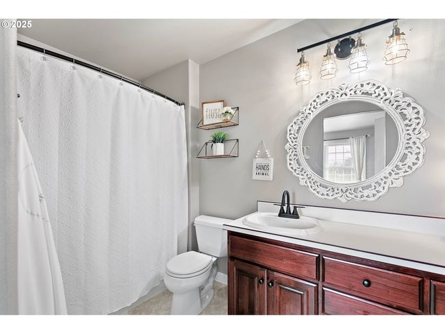 34207 Enos Dr, House other with 5 bedrooms, 5 bathrooms and 2 parking in Halsey OR | Image 34