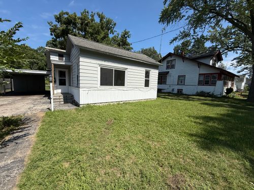 758 Oak Ave, Muskegon, MI, 49442-2014 | Card Image