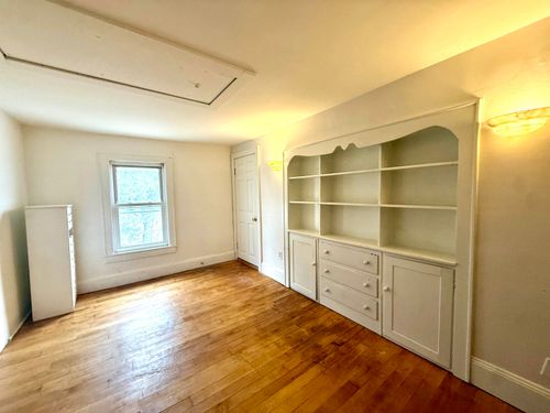 2e-442 Merrimack Street, Manchester, NH, 03103 | Card Image