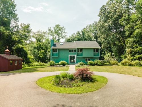 24 Newton Street, Norwich, CT, 06360 | Card Image