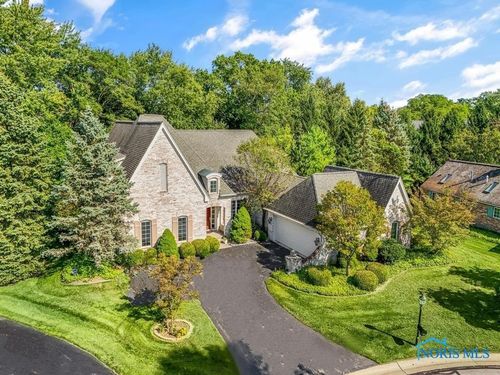15 Stableside, Ottawa Hills, OH, 43615-2169 | Card Image