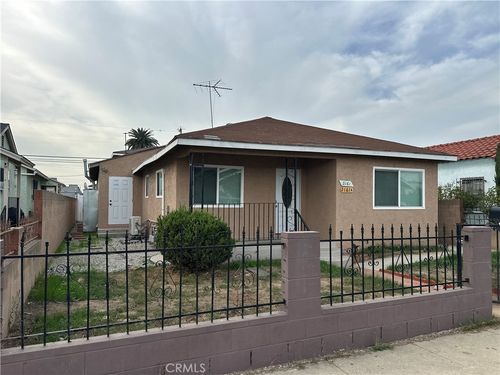 2161 Myrtle Ave, Long Beach, CA, 90806-4830 | Card Image