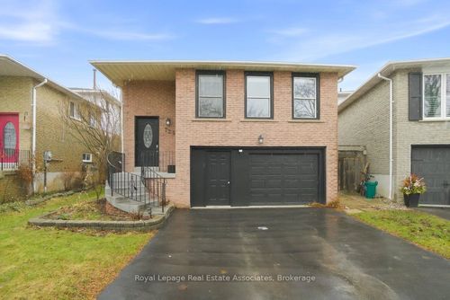 725 Coulson Ave, Milton, ON, L9T4J3 | Card Image