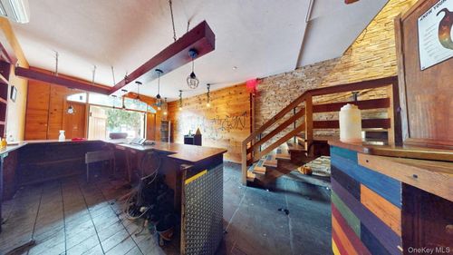 59 71st Ave, Ridgewood, NY, 11385-5655 | Card Image