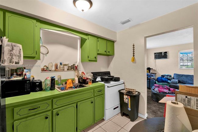 1900 Nw 88 Th St, Home with 0 bedrooms, 0 bathrooms and 4 parking in Miami FL | Image 6