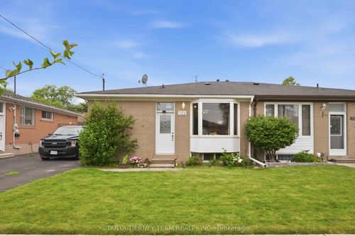 322 Rosedale Dr, Whitby, ON, L1N1Z3 | Card Image