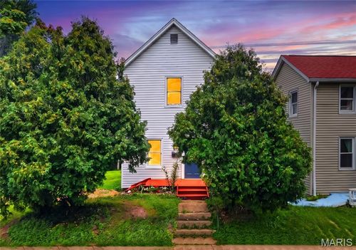 1318 Graham St, Saint Louis, MO, 63139-3120 | Card Image