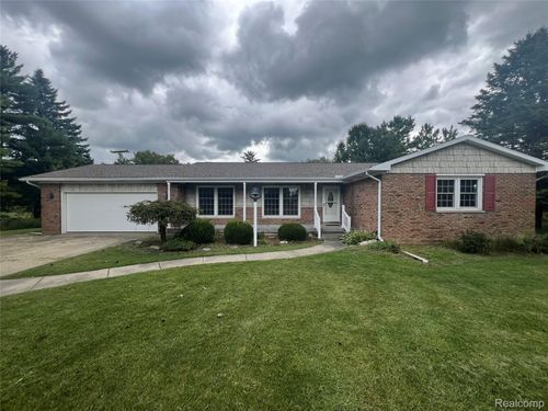 1174 N Colling Rd, Caro, MI, 48723-9701 | Card Image