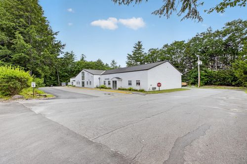 2-462 W Main St, Hillsborough, NH, 03244-5213 | Card Image