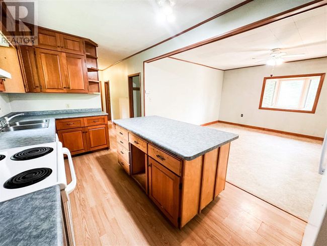 25 Forestry Rd, Home with 2 bedrooms, 1 bathrooms and null parking in Red Lake ON | Image 7