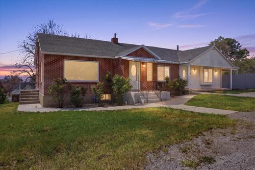 6985 N 2550 W, Honeyville, UT, 84314-4538 | Card Image