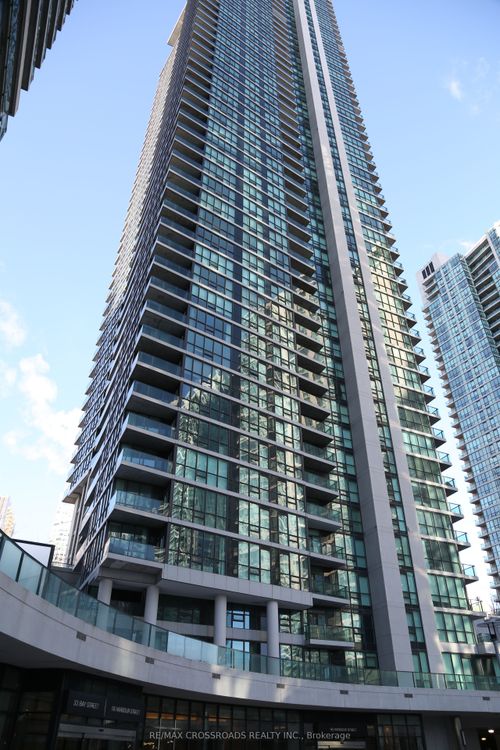 401-18 Harbour St, Toronto, ON, M5J2Z6 | Card Image