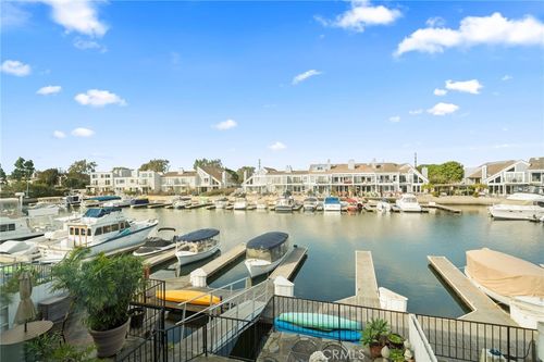 3889 Aruba Cir, Huntington Beach, CA, 92649-2061 | Card Image