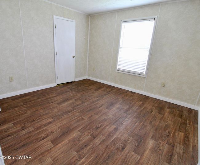 212 Southern Downs Dr, House other with 4 bedrooms, 3 bathrooms and 5 parking in Lexington TN | Image 8