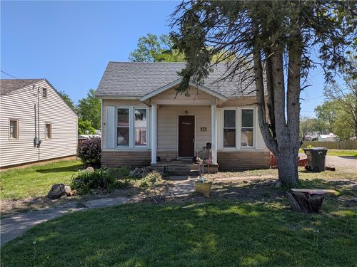 318 N Jefferson Street, Paris, IL, 61944 | Card Image