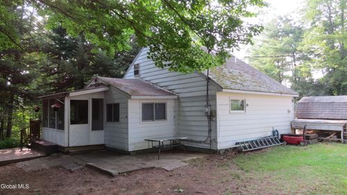 111 Pike St, Broadalbin, NY, 12025-1761 | Card Image